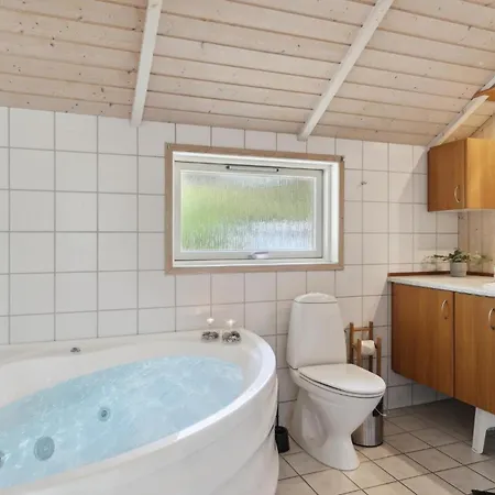 In Sjaellands Odde With Kitchen Holiday home Yderby