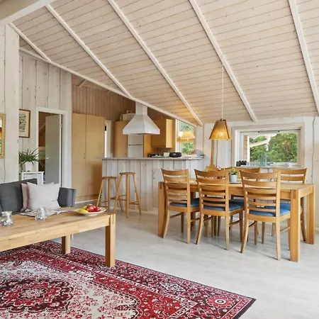 Three-bedroom In Sjallands Odde * Yderby